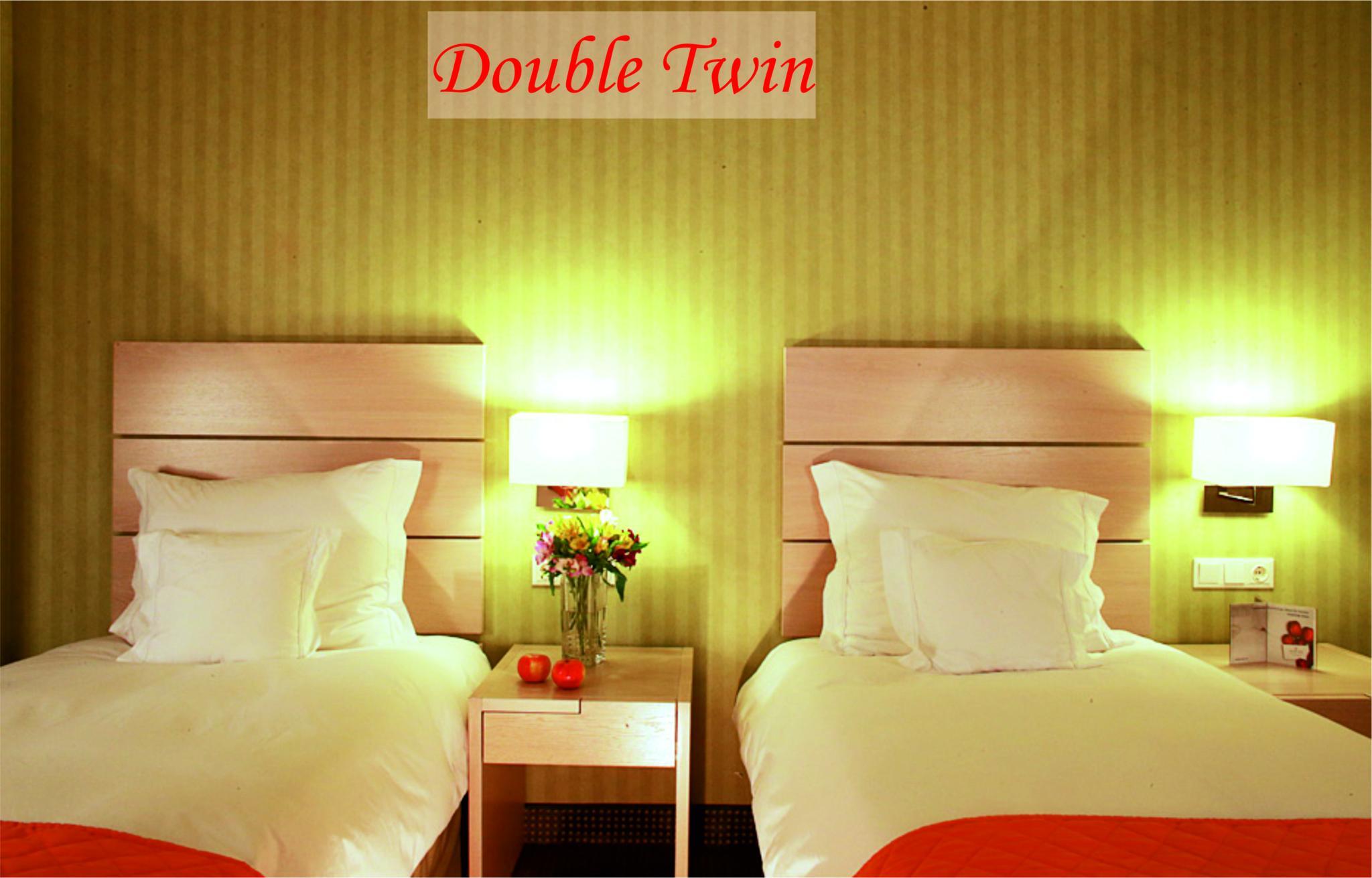 Hotel Golden Tulip Ana Tower Sibiu Bagian luar foto