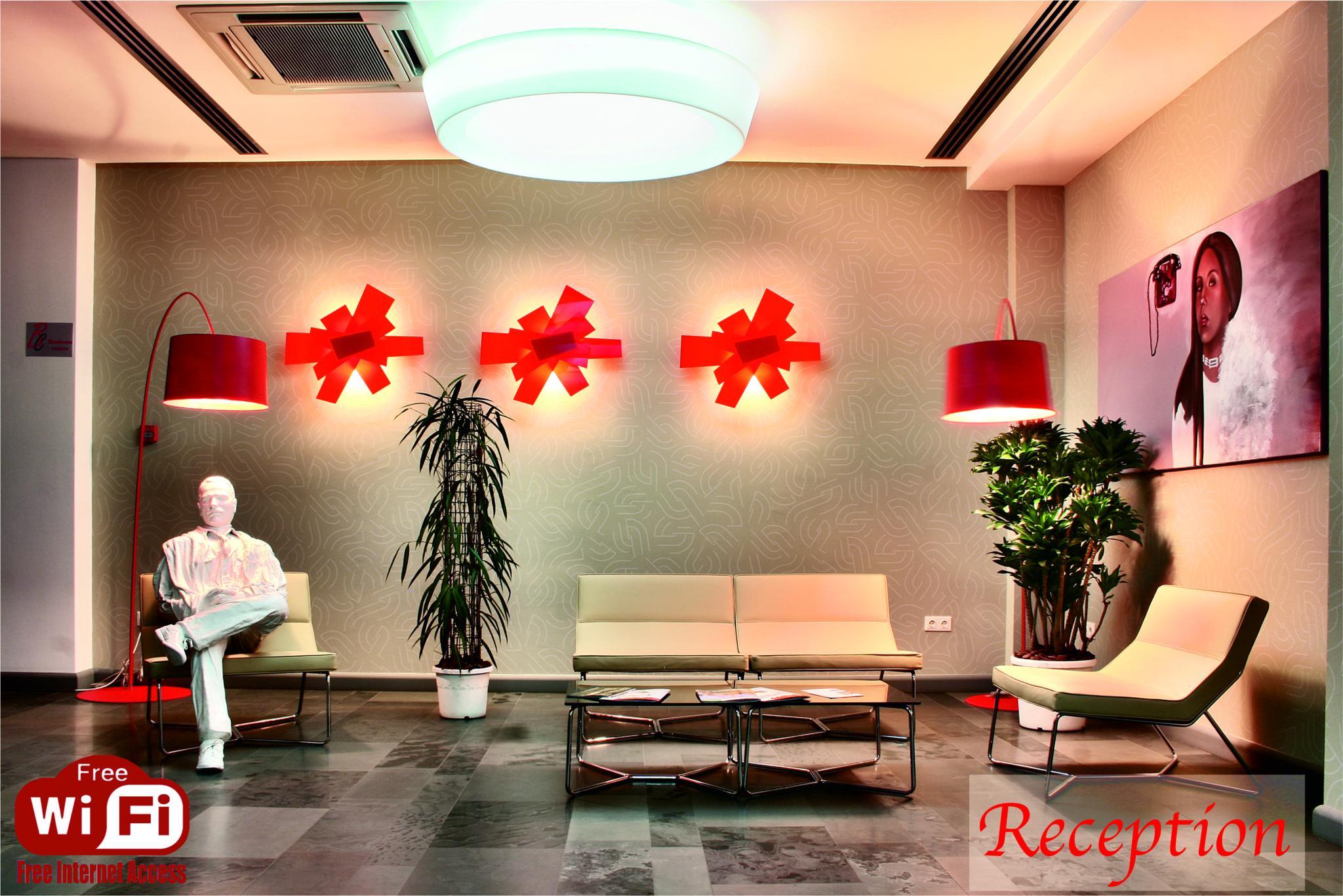 Hotel Golden Tulip Ana Tower Sibiu Bagian luar foto