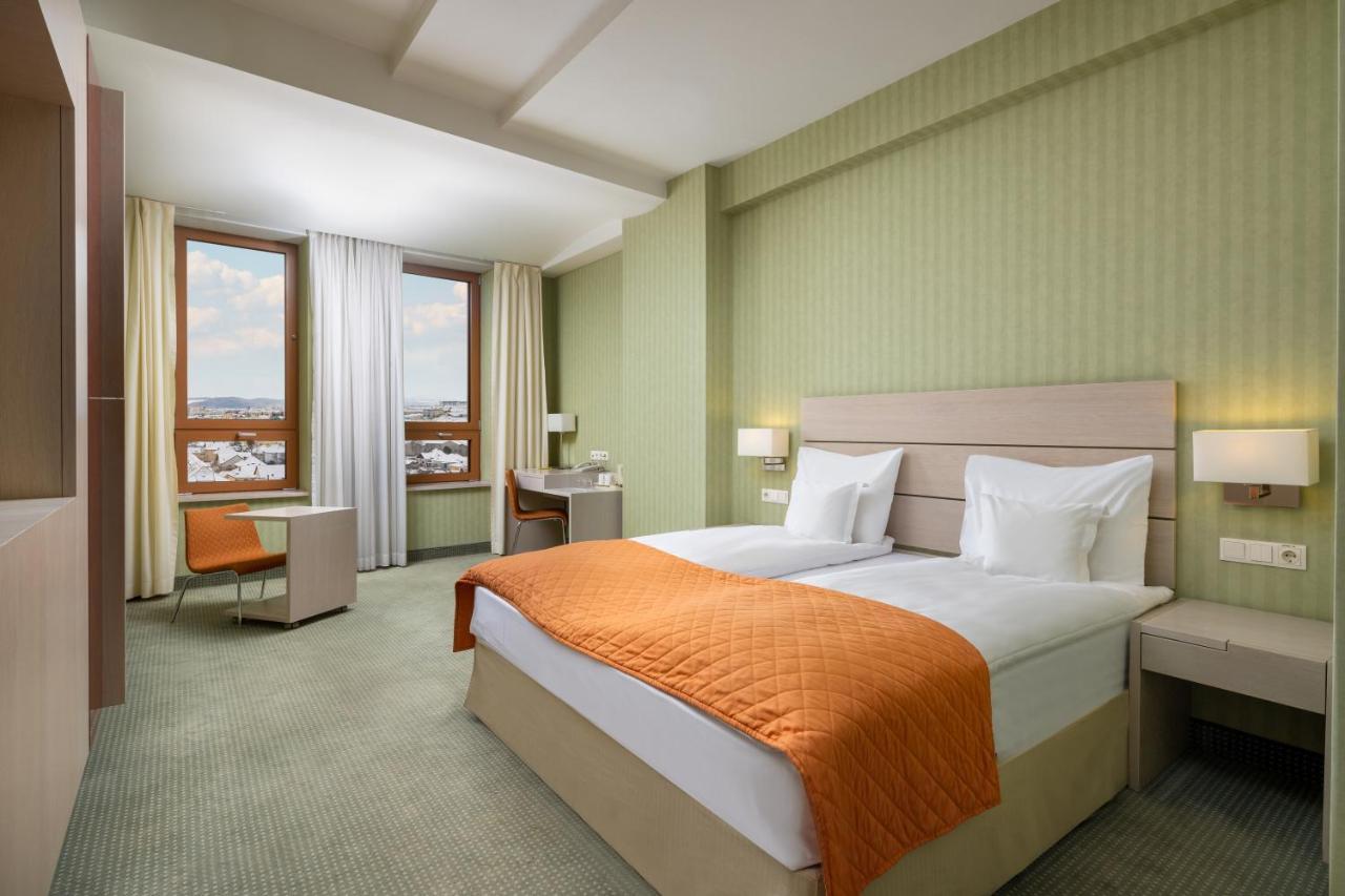 Hotel Golden Tulip Ana Tower Sibiu Bagian luar foto